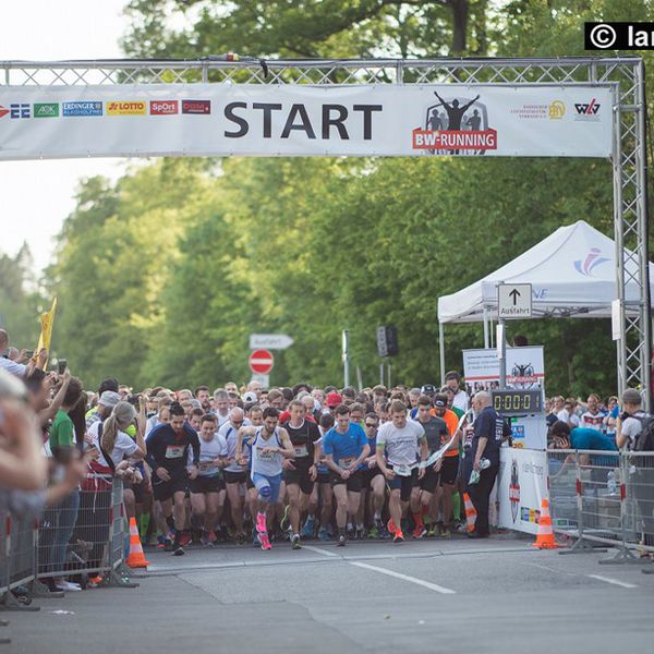 DEE-AOK Firmenlauf Stuttgart am 9. Mai 2018