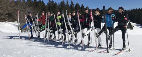 Kaderläufer trainieren traditionell im Schnee am Herzogenhorn