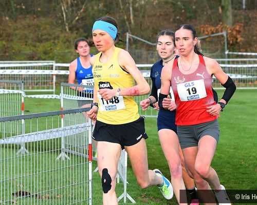 Elena Burkard und Katja Bäuerle beim 3,8 km Rennen. 